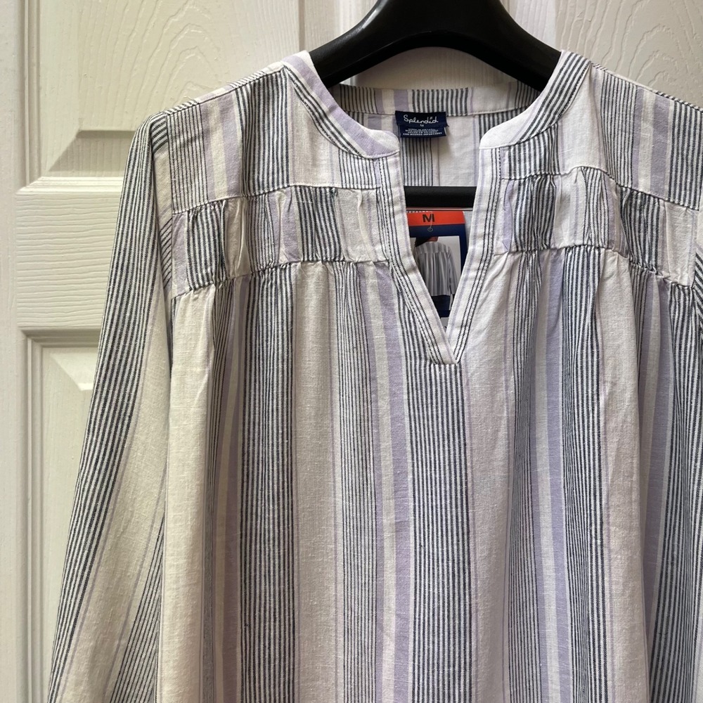 Splendid Women's Size M Linen Blend Grey/Purple‎ Stripe V-Neck Shirt Top NWT